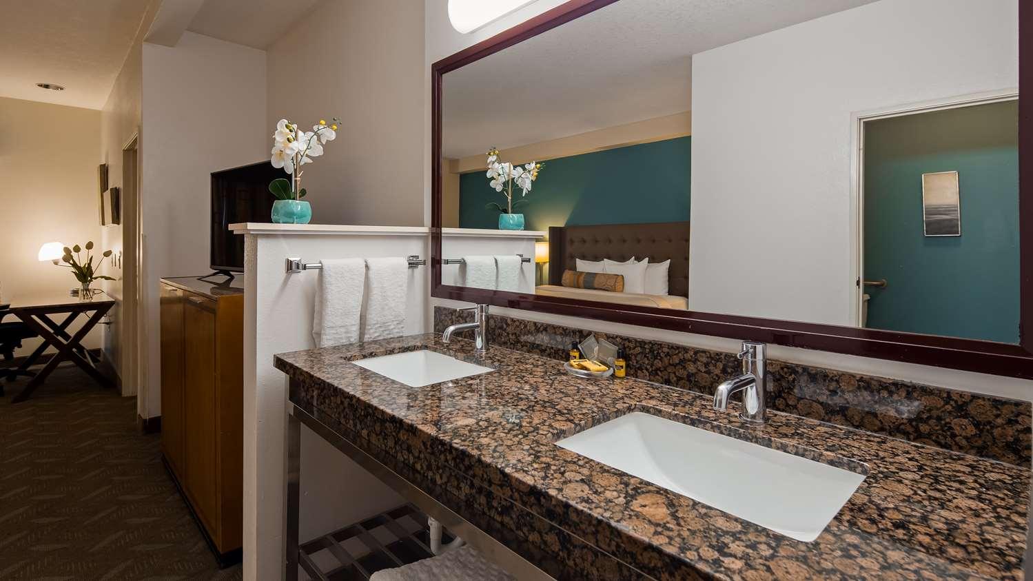 Best Western Plus Liberty Lake Inn Spokane Valley Exterior foto